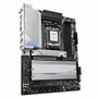 Gigabyte B650 AERO G