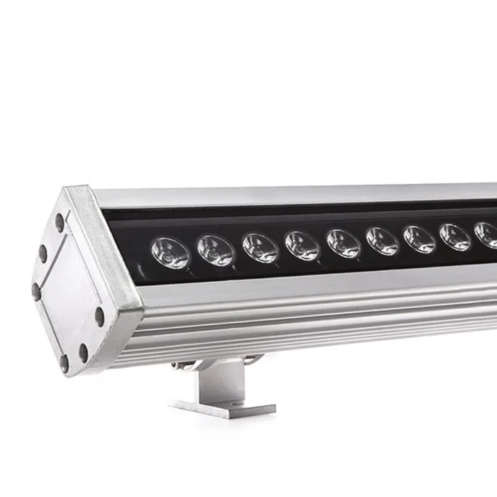 Bañador de Pared LED 36W 2560Lm 2700K Blanco Cálido IP65