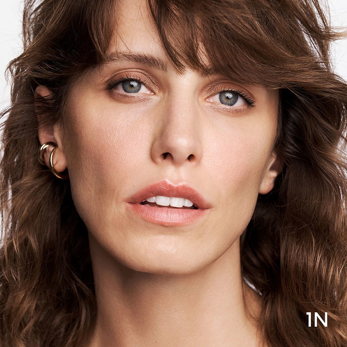 Guerlain Terracotta Le Teint Glow Fond de Teint Fluide #1N 30 ml Guerlain Terracotta Le Teint Glow Fond de Teint Fluide #1N 30 ml