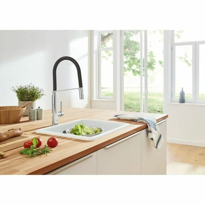 GROHE Mitigeur évier Concetto 31491000 avec bec orientable et douchette flexible GROHE Mitigeur évier Concetto 31491000 avec bec orientable et douchette flexible