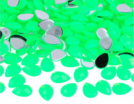 Innspiro Gemmes décoratives en acrylique forme goutte vert fluor 10x14mm, 1000 unités environ.
