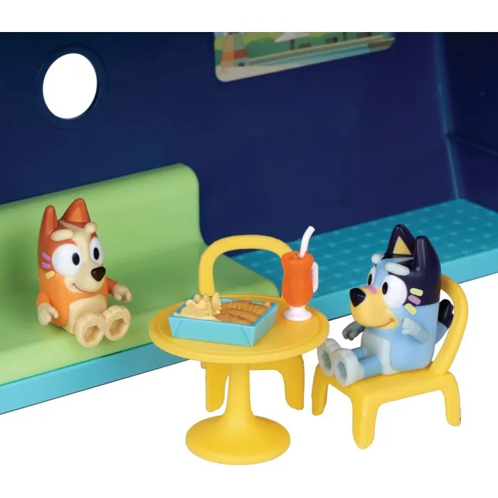 Bluey Playset Bateau de croisière avec 6 zones de jeu