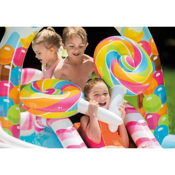 Intex Aire de jeux Piscine gonflable pour enfants Royaume des bonbons 295 x 191 x 130 cm avec toboggan, aspergeur et accessoires