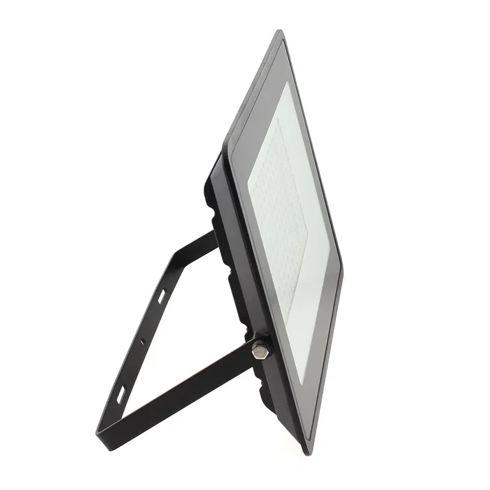 Projecteur LED 200W 24000 Lm 3000K IP66 Réglable 60000 Heures - Étanche Hautes Performances pour Extérieur