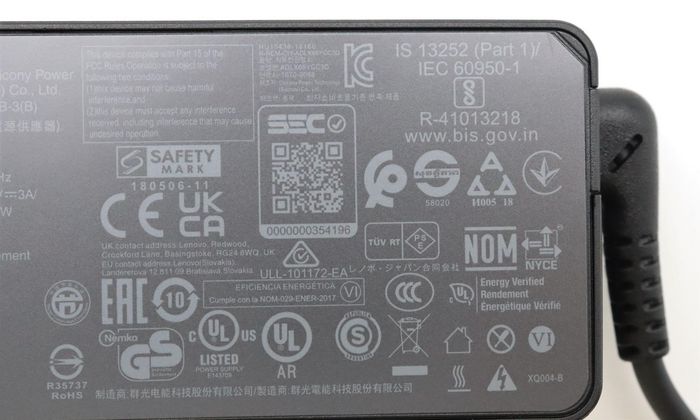 Lenovo Adaptateur secteur 65W avec Power Delivery (PD) - Compatibilité mondiale, tensions 20V/15V/9V/5V - Pour ordinateur portable et périphériques