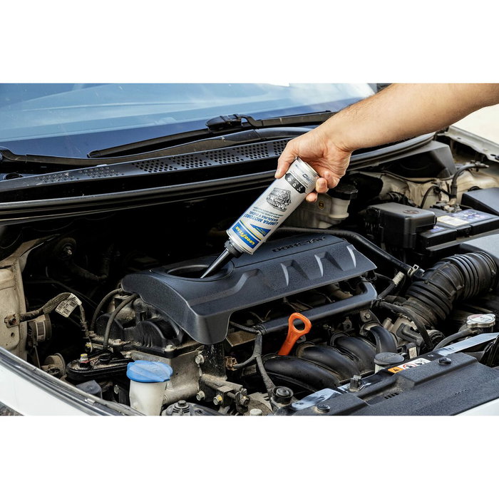 Goodyear Nettoyant Moteur Essence/Diesel 300ml