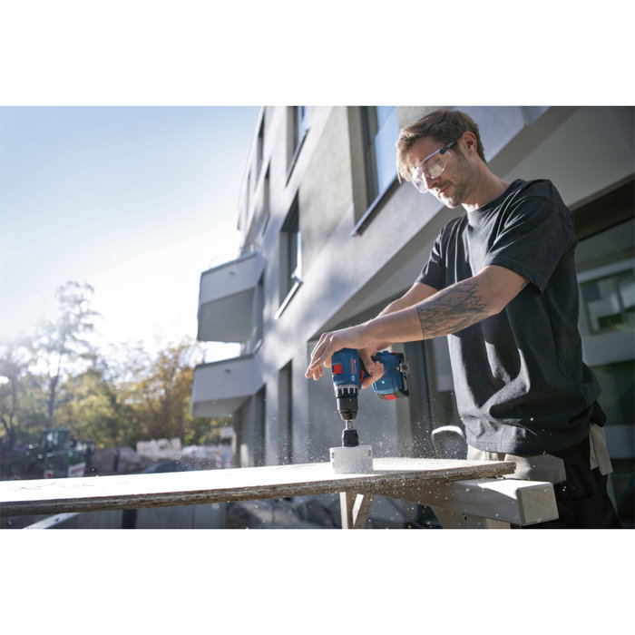 Bosch GSR 18V-45 Perceuse-visseuse sans fil (incl. 2x 2,0 Ah batterie + chargeur, L-BOXX 136)
