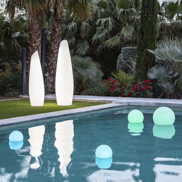 New Garden Buly 40 Lampe Flottante LED Solaire RGB New Garden Buly 40 Lampe Flottante LED Solaire RGB