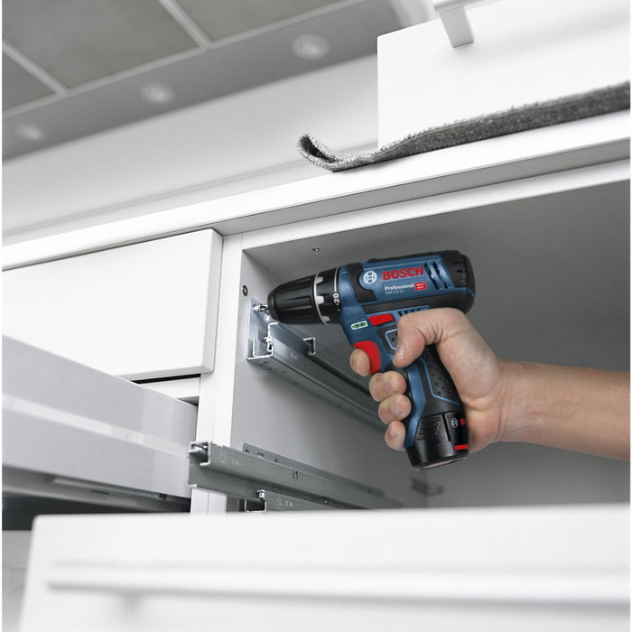 Bosch Professional GSR 12V-15 Perceuse-visseuse avec 2 batteries 2,0Ah et chargeur GAL 12V-20 Bosch Professional GSR 12V-15 Perceuse-visseuse avec 2 batteries 2,0Ah et chargeur GAL 12V-20