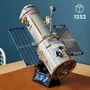 LEGO Icons 11382 - Le Télescope Spatial Hubble - Set de Construction Adulte