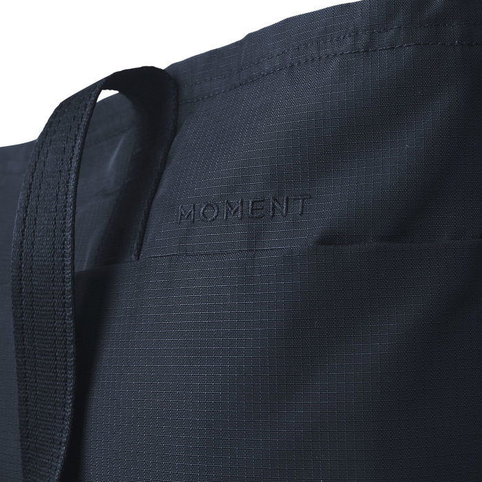 Moment Everything Travel Tote 19L Navy