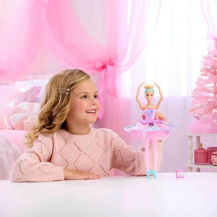 Barbie Clara dans Casse-Noisette avec tutu transformable
