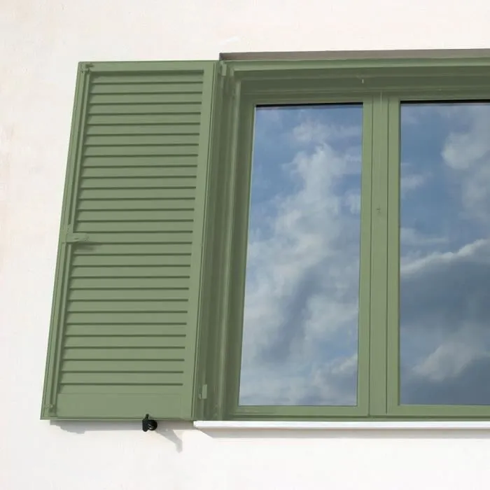 Ripolin Peinture 3 actions pour bois intérieur et extérieur satinée, Vert olivier RAL 6021 - 2,5 L (Rendement: 30 m²)