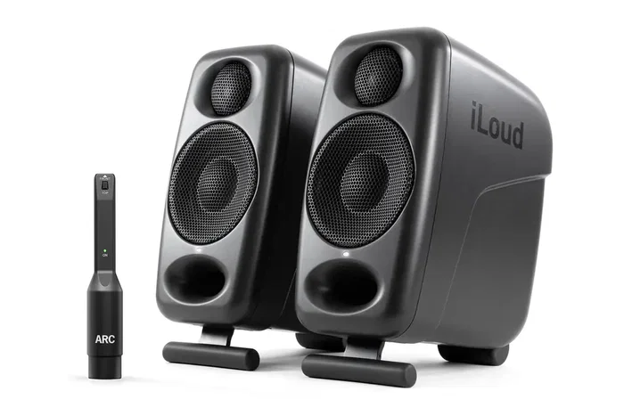 IK Multimedia iLoud Micro Monitor Pro (Paire) Moniteurs de Studio Compacts 50W RMS avec ARC et X-MONITOR IK Multimedia iLoud Micro Monitor Pro (Paire) Moniteurs de Studio Compacts 50W RMS avec ARC et X-MONITOR