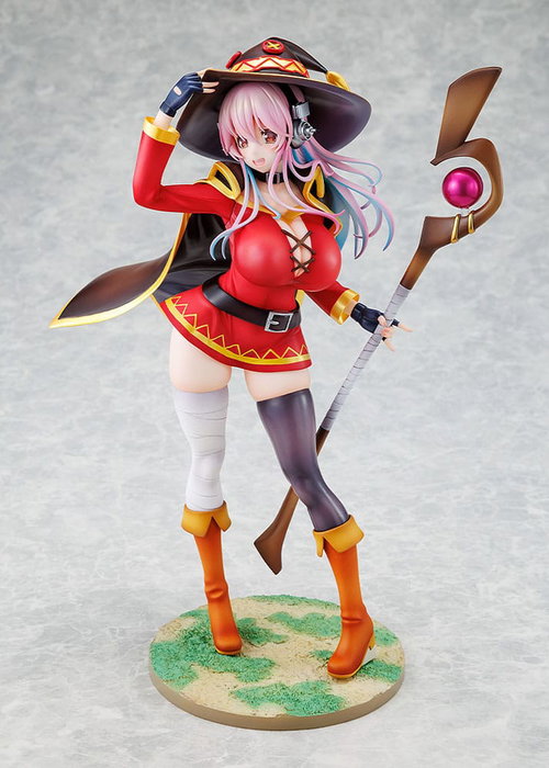 Kadokawa Super Sonico x Konosuba statuette PVC 1/7 Megumin collaboration Ver.