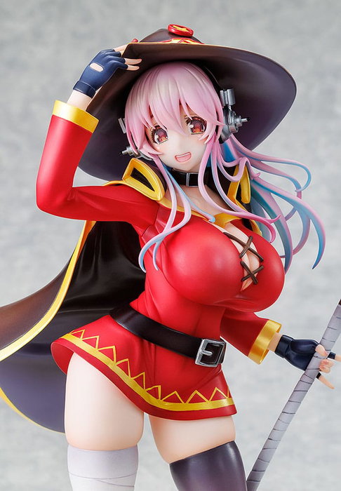 Kadokawa Super Sonico x Konosuba statuette PVC 1/7 Megumin collaboration Ver.
