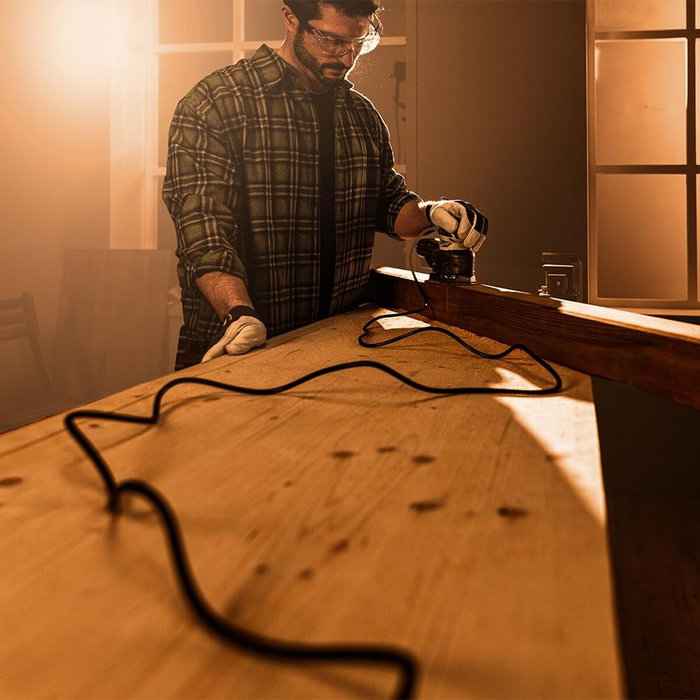 Ponceuse orbitale delta Cecotec 180W PerfectSurface 180 Delta avec réservoir et accessoires