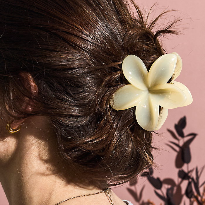 Cosmetic Club Pince à cheveux en forme de fleur
