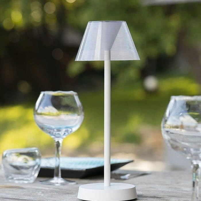 Lumisky Lampe de table sans fil BEVERLY WHITE blanc LED blanc chaud Lumisky Lampe de table sans fil BEVERLY WHITE blanc LED blanc chaud