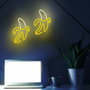 Forever Lampe Néon LED Banana Blanc/Jaune avec Pied pour Suspension Murale — Alimentation USB ou Piles