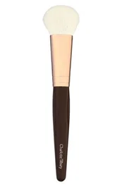 Charlotte Tilbury Magic Pinceau de fond de teint