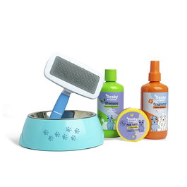Tresky & Friends - Trousse de soins pour animaux de compagnie avec shampooing thé vert, baume camomille, brosse et gamelle - 5 pièces