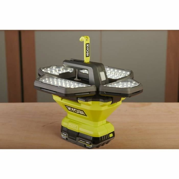 Ryobi Spot LED 360° 18V avec 4 panneaux lumineux