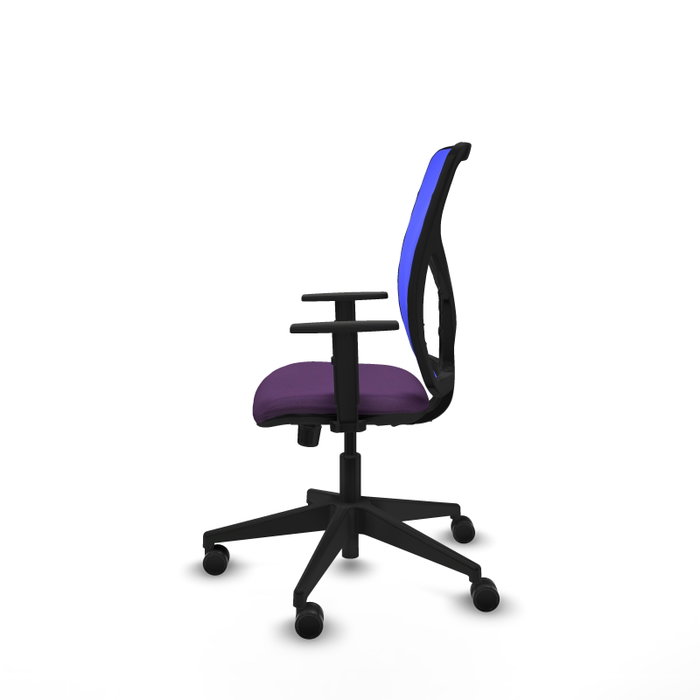 PIQUERAS Y CRESPO Chaise Motilla Synchro 3 positions, Pourpre/Bleu, Base pyramidale noire, Accoudoir 1D, sans appui-tête, Roulettes 65mm nylon PIQUERAS Y CRESPO Chaise Motilla Synchro 3 positions, Pourpre/Bleu, Base pyramidale noire, Accoudoir 1D, sans appui-tête, Roulettes 65mm nylon