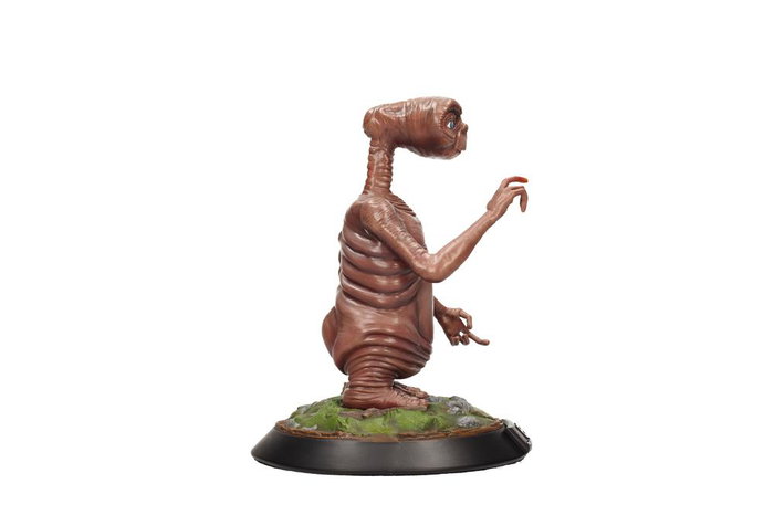 Sd toys Statue en résine E.T. 22 cm – Figurine de collection inspirée du film de Spielberg Sd toys Statue en résine E.T. 22 cm – Figurine de collection inspirée du film de Spielberg