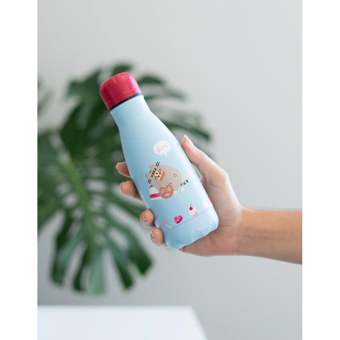 Pusheen Gourde Isotherme en Acier Inoxidable Purrfect Love 260 ml avec Couvercle Étanche (20 cm)
