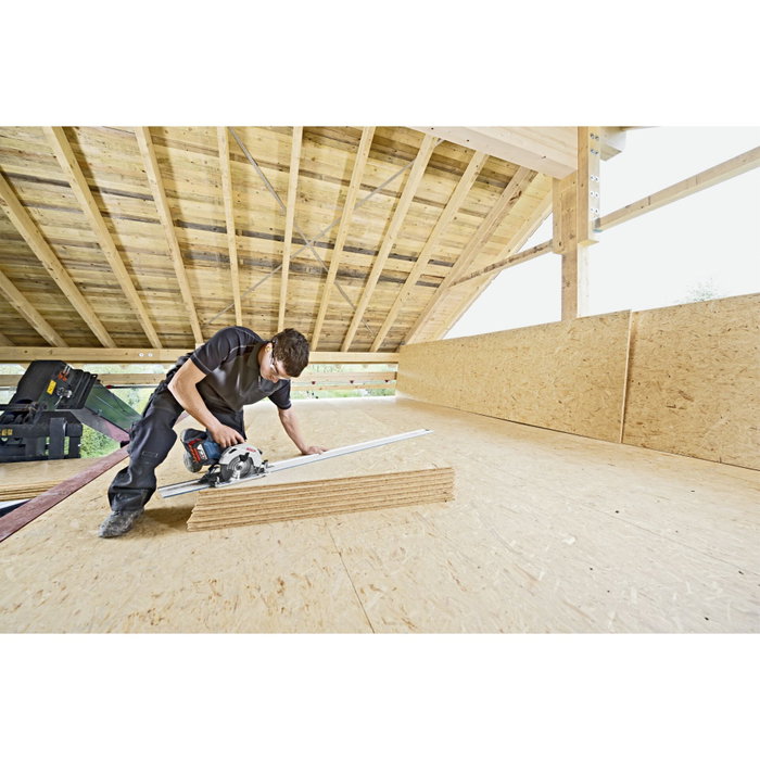 Bosch Professional GKS 18V-57 G Scie circulaire sans fil avec 2 batteries 4,0 Ah, chargeur GAL 18V-40 et L-BOXX