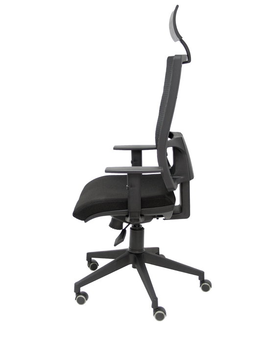Silla de oficina Horna con mecanismo Sincro tapizada con Tela color Negro. Equipada con lumbar 1D, Brazos 1D, Cabecero Fijo y Ruedas de parqué