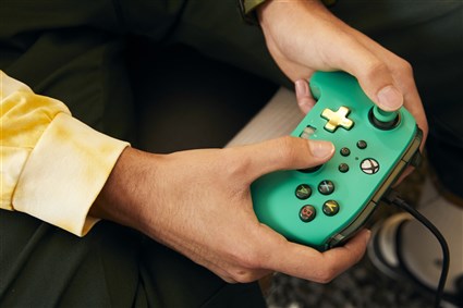 PowerA 1518814-02 Manette améliorée avec câble USB 3m pour Xbox Series X/S, Xbox One et Windows - Vert