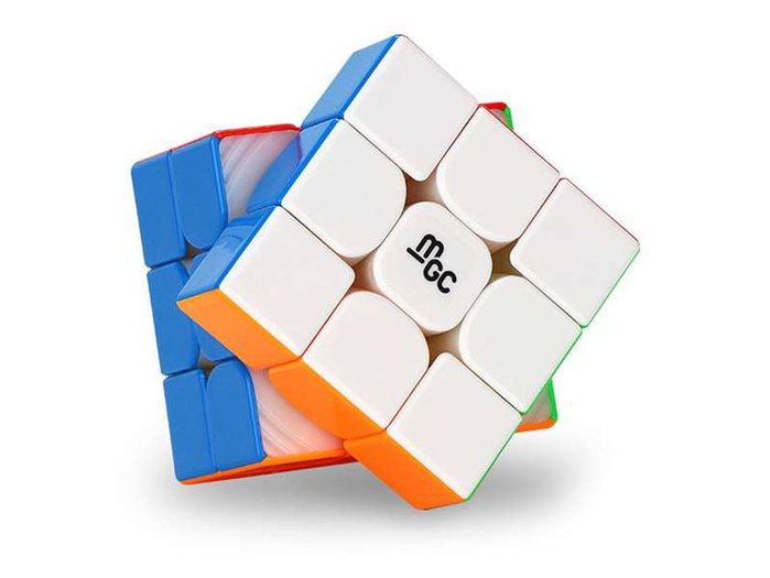 MGC Cube V2 - Cube magique 3x3 - Âge minimum recommandé : 3 ans MGC Cube V2 - Cube magique 3x3 - Âge minimum recommandé : 3 ans