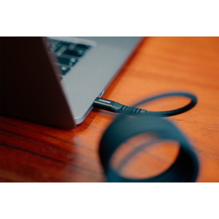 Verbatim Câble Magnétique USB-C vers USB-C 100 W 1,2 m noir Verbatim Câble Magnétique USB-C vers USB-C 100 W 1,2 m noir
