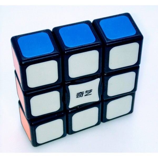Qiyi Cubo Rubik Super Floppy 3x3x1 bords noirs