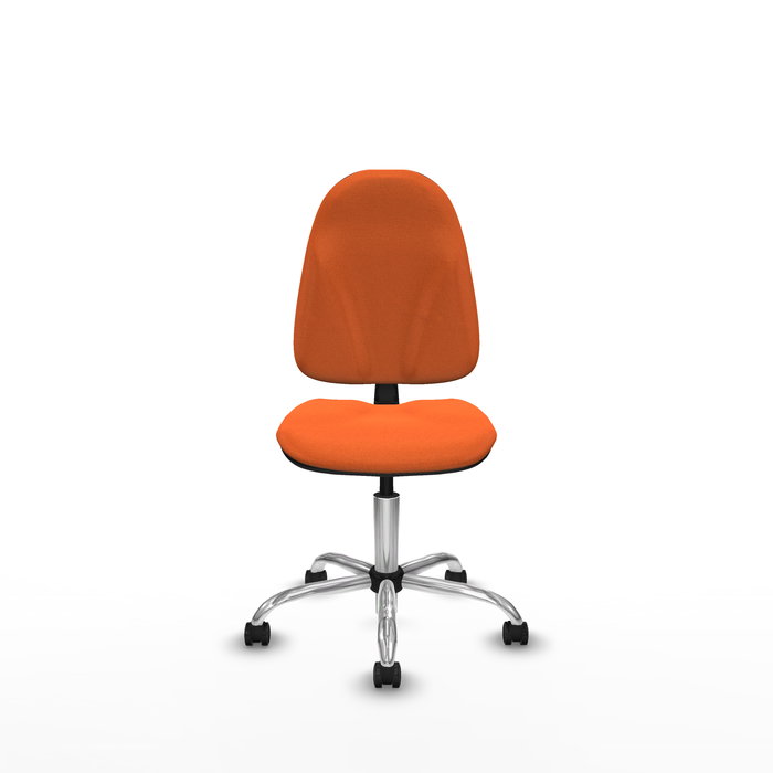 Chaise de bureau Algarra avec mécanisme de contact permanent de base, recouverte de tissu orange. Équipée d'une base chromée, sans accoudoirs et de roulettes autobloquantes
