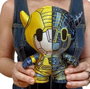 Bizak Dznr Peluche Bumblebee Transformers Premium 18 cm Licence Officielle