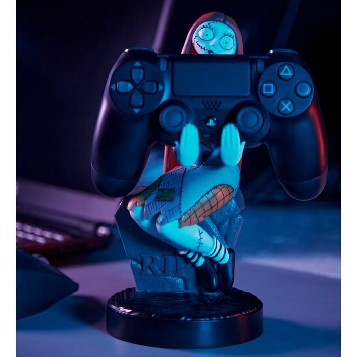 EXQUISITE GAMING Support et socle de câble avec figurine Sally de L'Étrange Noël de Monsieur Jack Disney, 21 cm - Compatible PS5, Xbox, iPhone