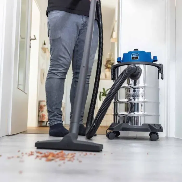 Scheppach Aspirateur eau et poussière 3 en 1, 1200W, 25L, inox, flexible 2m, modèle VC25 Scheppach Aspirateur eau et poussière 3 en 1, 1200W, 25L, inox, flexible 2m, modèle VC25