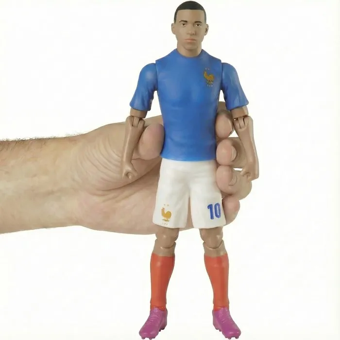 Megableu - Figurine articulée Mbappé n°10 Équipe de France - 20 cm - Français