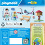 PLAYMOBIL Interchange de livres - Ma vie 71511 - Figurine mère et enfant avec scooters et bibliothèque - Jouet éducatif +4 ans - Multilingue