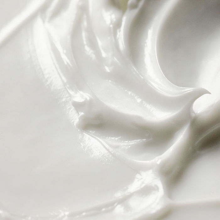 Wella Professionals ULTIMATE COLOR miracle leave-in hair mask - brillo & color vibrante para cabello teñido 95 ml