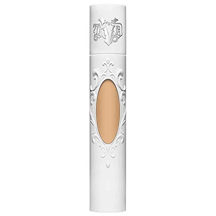 Kat Von D True Portrait Fond de teint liquide 008 Lumière Kat Von D True Portrait Fond de teint liquide 008 Lumière