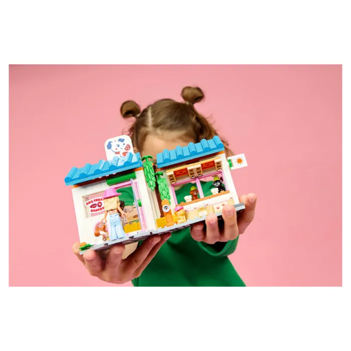 LEGO Friends 42677 La Boutique de Friandises pour Chiens - Jeu de Construction avec Mini-Poupées - À partir de 6 ans