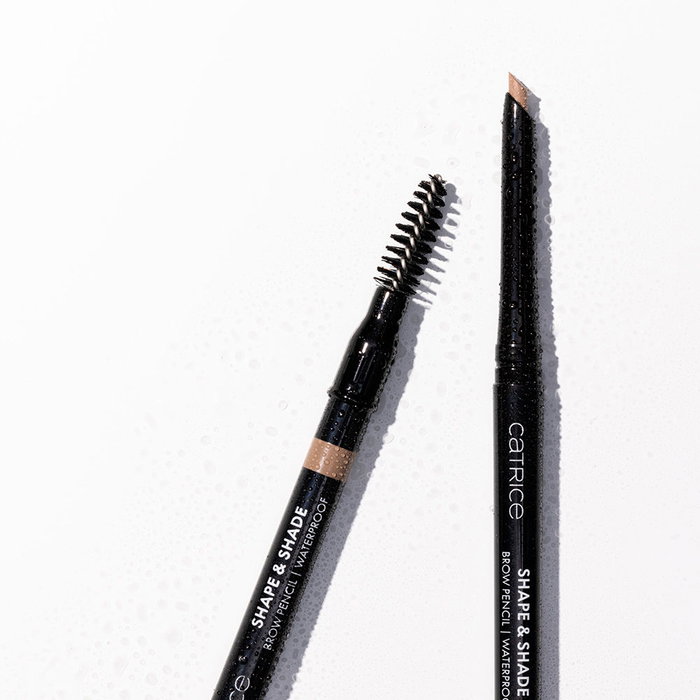 Catrice Crayon à sourcils waterproof SHAPE & SHADE n°010 Taupe Désert 0.35g - Crayon biseauté résistant à l'eau pour sourcils précis et structurés
