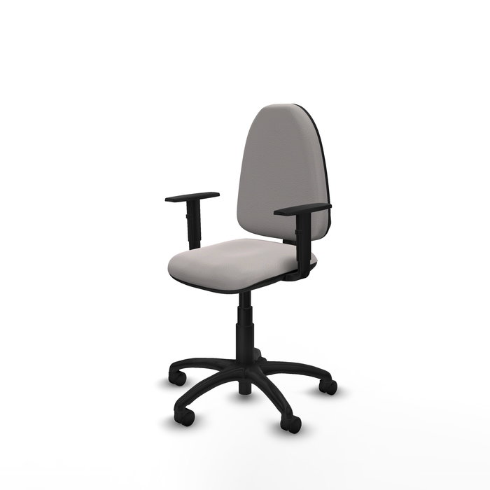 Chaise de bureau Aýna avec mécanisme de contact permanent de base, revêtue de simili cuir blanc. Équipée d'une base en polyamide noir, d'accoudoirs 1D et de roulettes en nylon de 50 mm