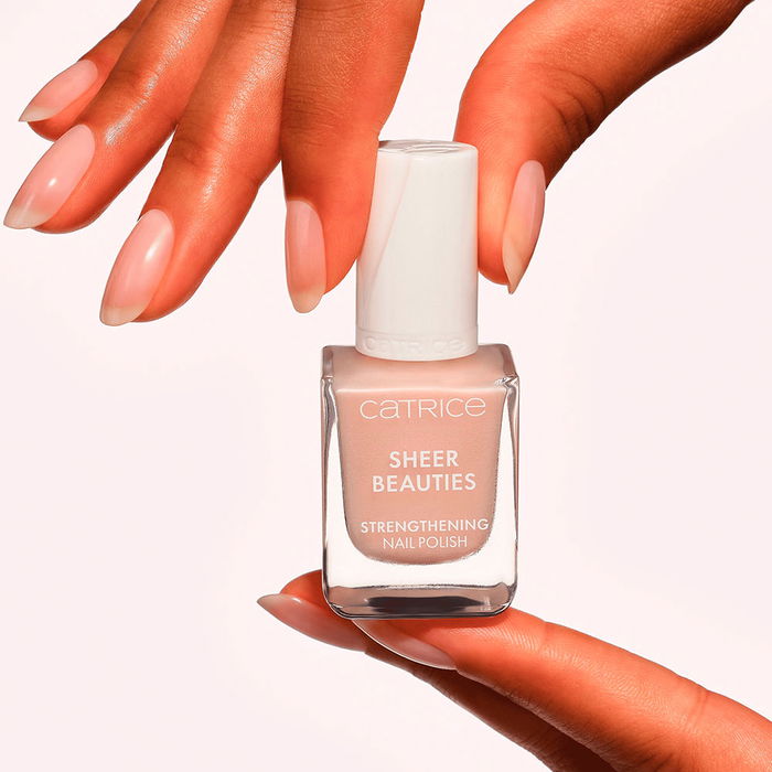 Catrice Vernis fortifiant à ongles Sheer Beauties N°020 Roses Are Rosy 10,50 ml - Pour ongles fragiles