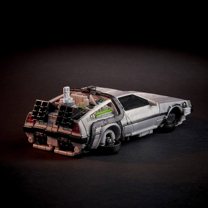 HASBRO Figura Gigawatt Delorean Regreso al Futuro Transformers 14cm