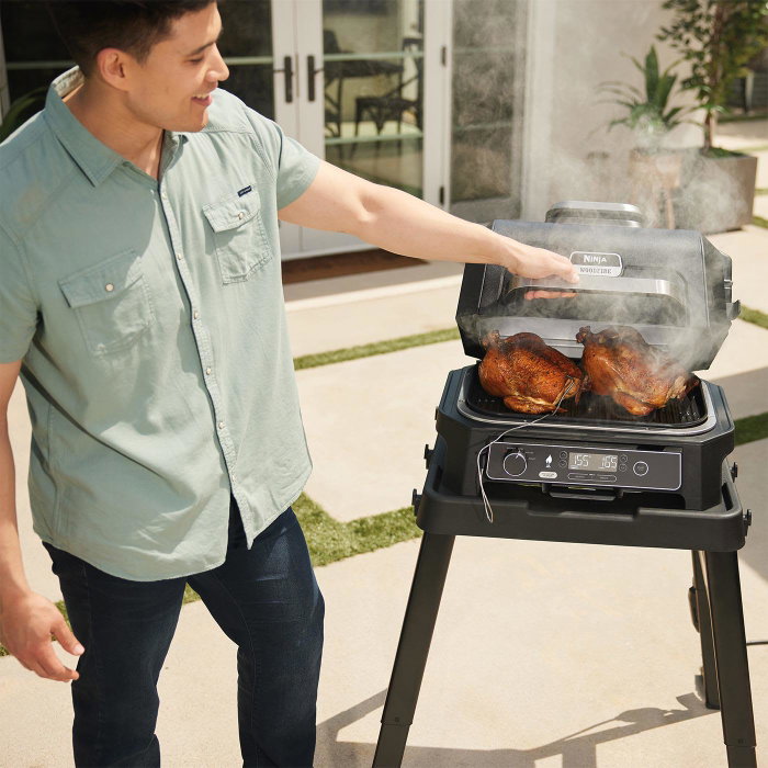 Ninja Woodfire Pro XL OG850EU - Barbecue électrique et fumoir Bleu-gris et inox